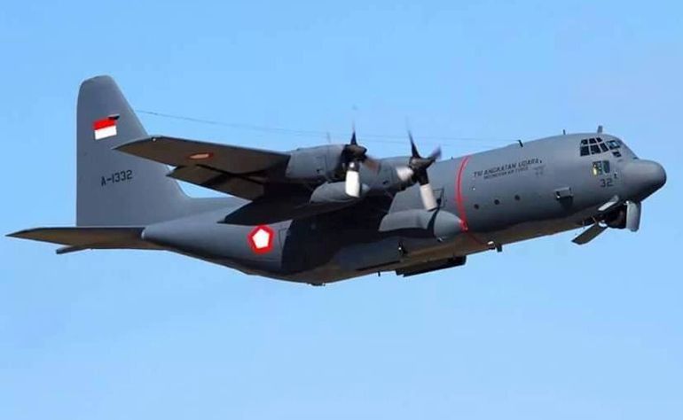 Samolot C-130H Hercules, jedna z czterech maszyn tego typu przekazanych Indonezji przez australijskie lotnictwo w 2014 r. Fot. TNI Angkatan Udara