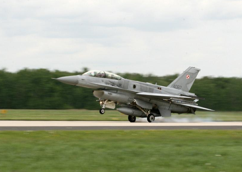 Dziś Siły Powietrzne dysponują trzema eskadrami F-16...Fot. kmdr ppor. Grzegorz Łyko, Artur Weber/DPI MON