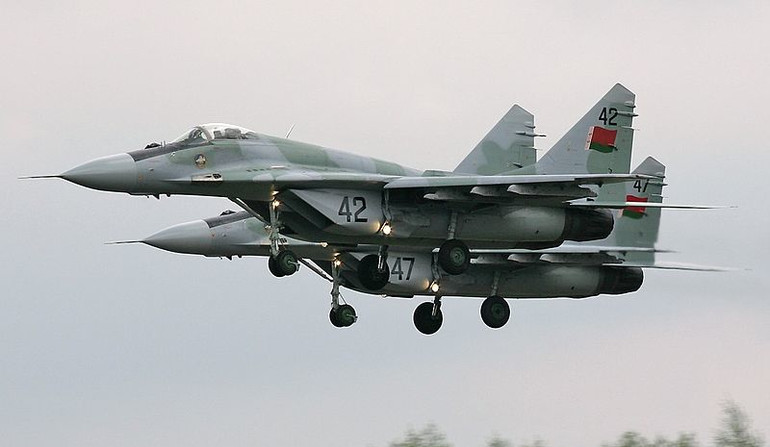 Białoruskie myśliwce MiG-29 - fot. Dmitrij Piczugin/CC BY-SA 2.0