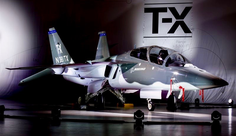 Samolot szkolno-treningowy Boeing T-X - fot. Saab