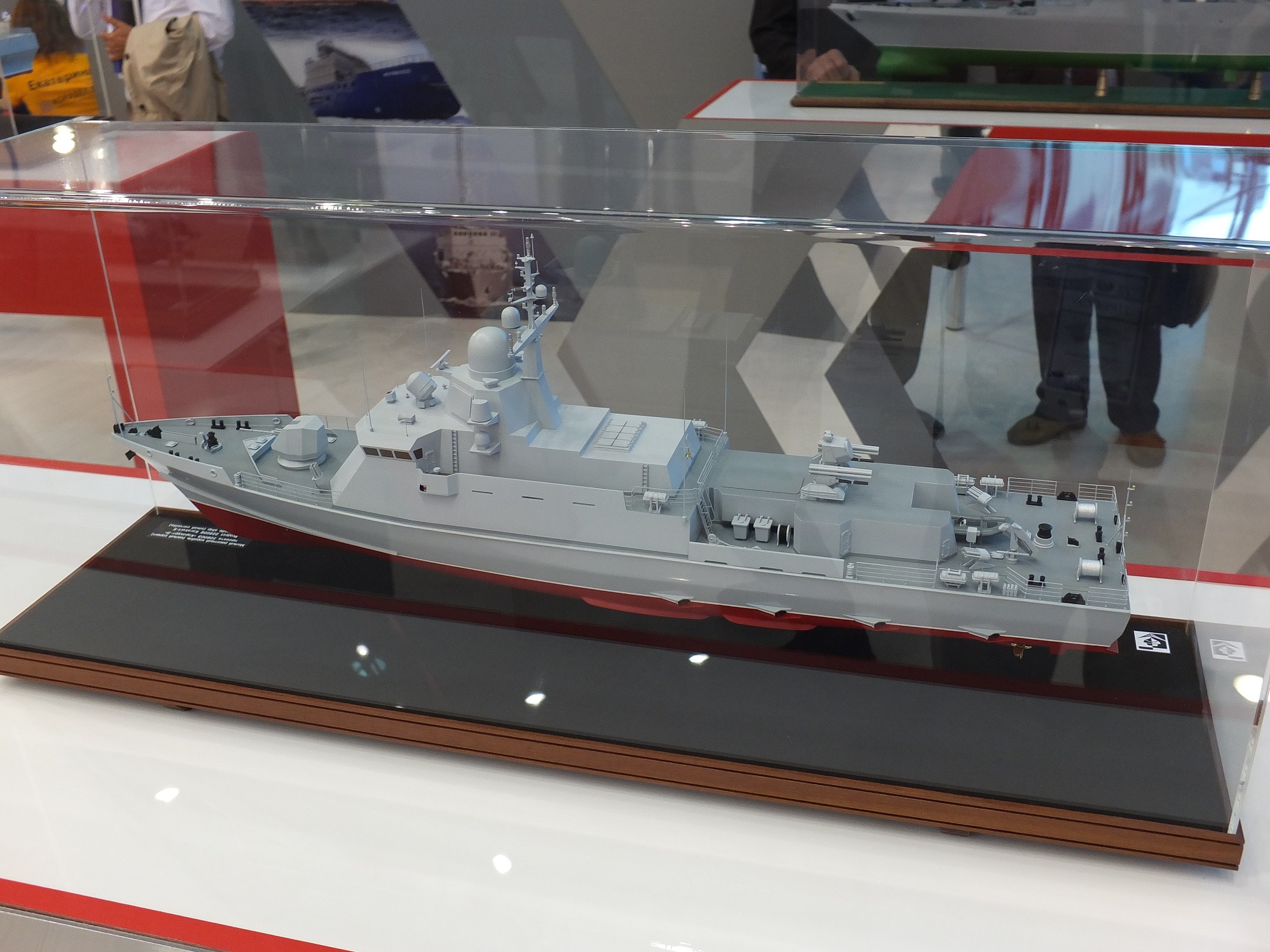 Model okrętu proj. 22800 Karakurt z systemem Pancyr-M. Fot. Defence24.pl