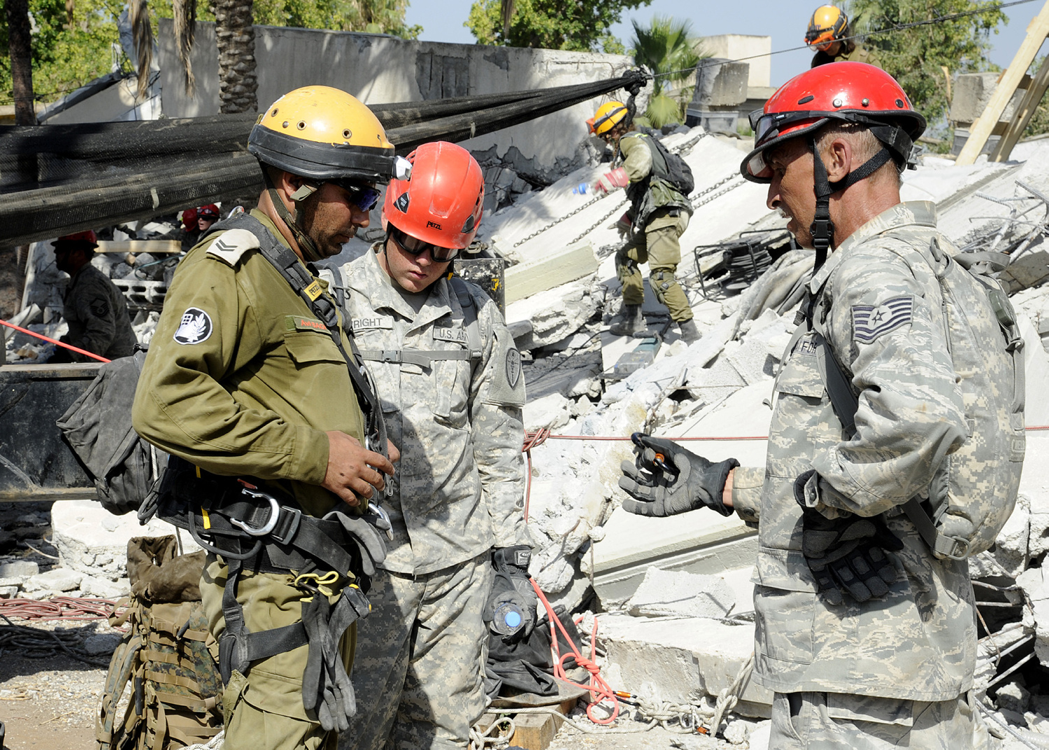 Na zdjęciu ćwiczenie United Front 2016, wspólne przedsięwzięcie Home Front Command z Izraela i Gwardii Narodowej stanu Indiana z USA. Fot. U.S. Embassy Tel Aviv.