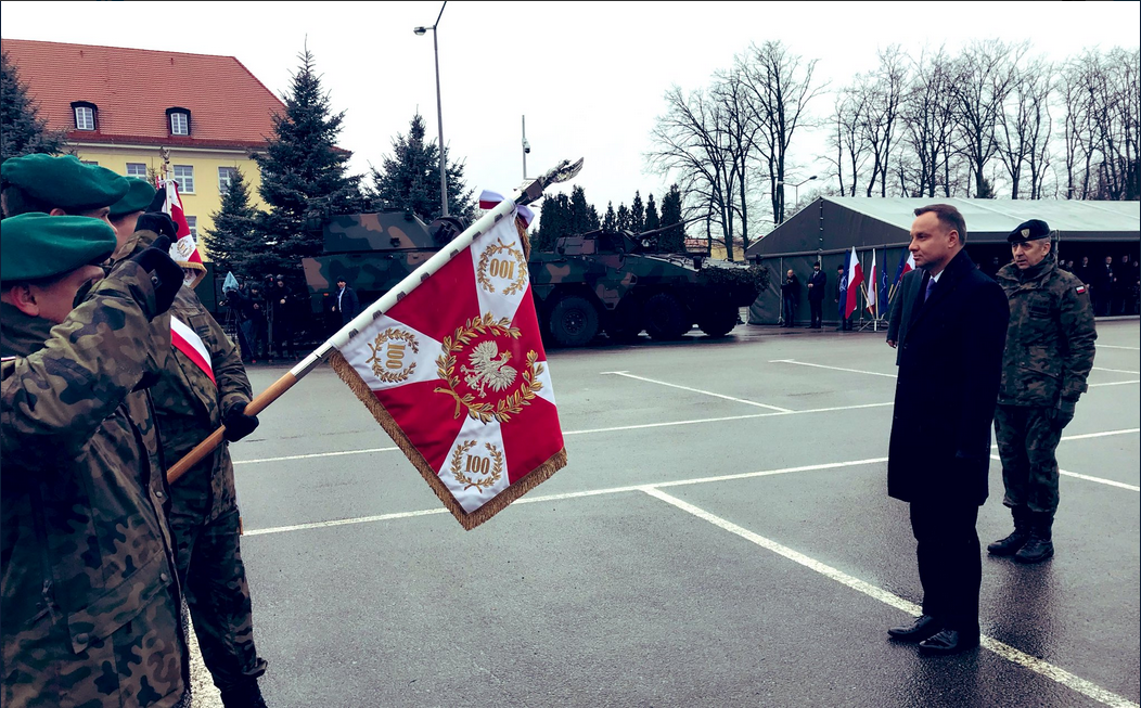 Prezydent Andrzej Duda w dowództwie Wielonarodowego Korpusu Północ-Wschód w Szczecinie. Fot. MON / Twitter