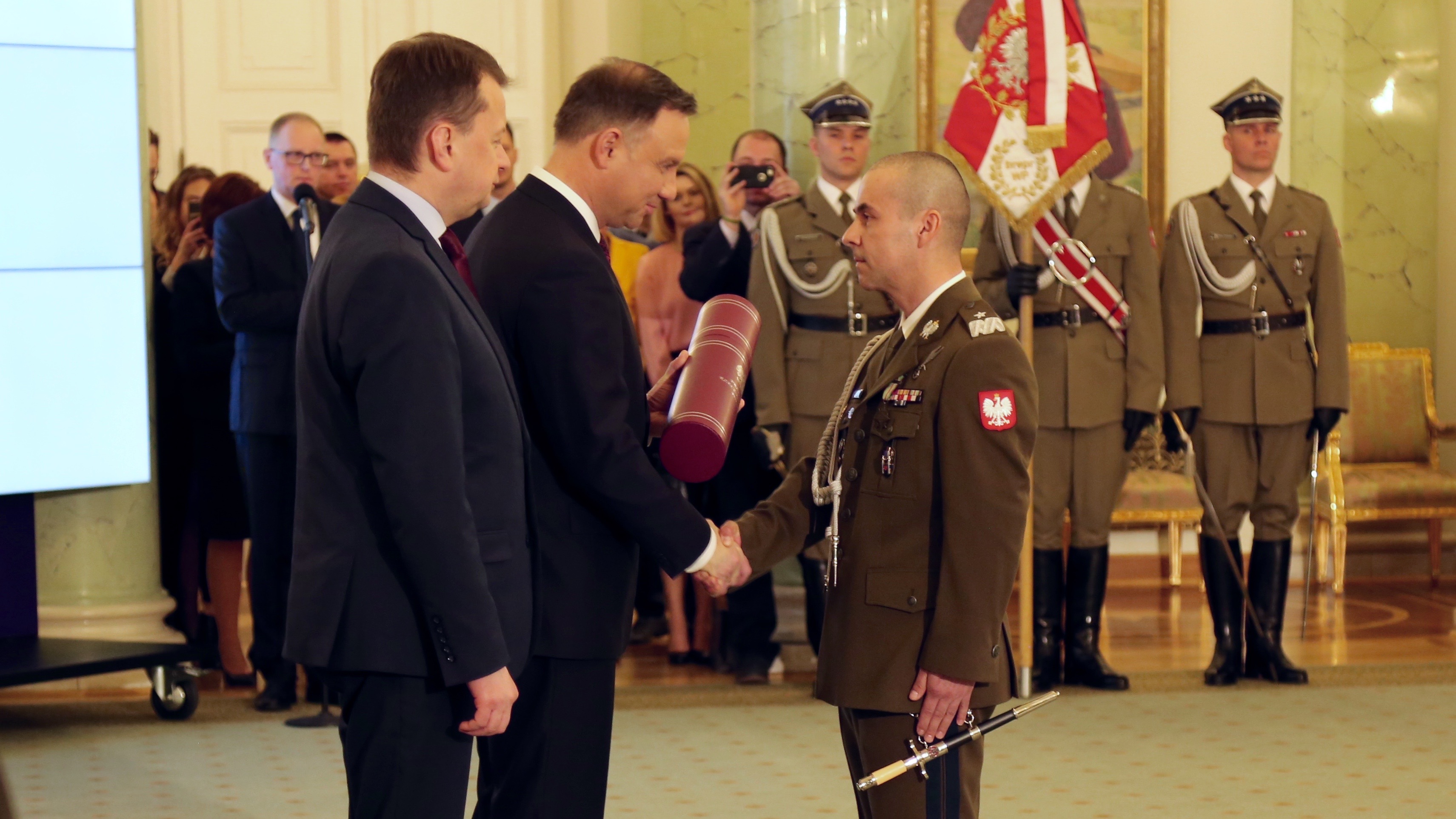 Nominację odbiera gen. bryg. Norbert Iwanowski. Fot. Rafał Lesiecki / Defence24.pl