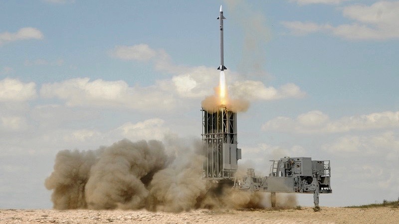 Start rakiety LRAD z wyrzutni BARAK-MX. Fot. IAI
