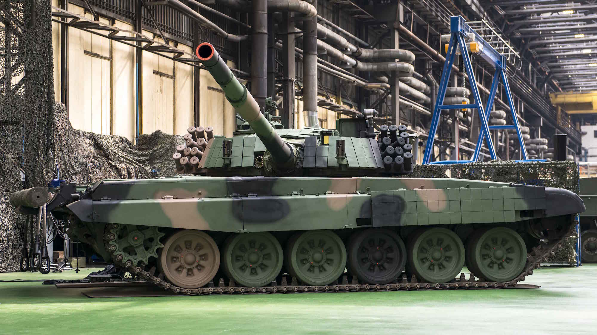 Czołg PT-91 Twardy podczas podpisania umowy na modyfikację T-72. Fot. Mirosław Mróz/Defence24.pl