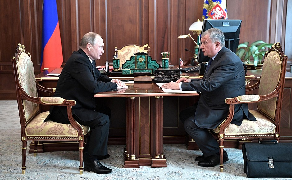 Władimir Putin i Igor Sieczyn; Fot.: kremlin.ru